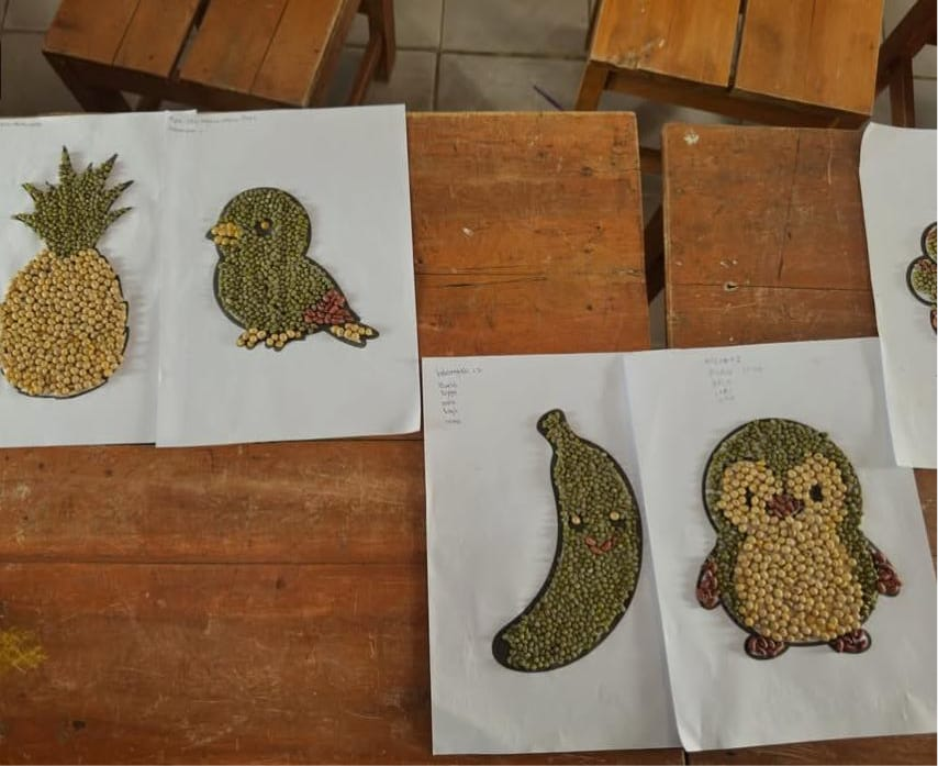 Hasil dari pelatihan seni kolase dari biji-bijian siswa-siswi SDN 17 Tumijajar